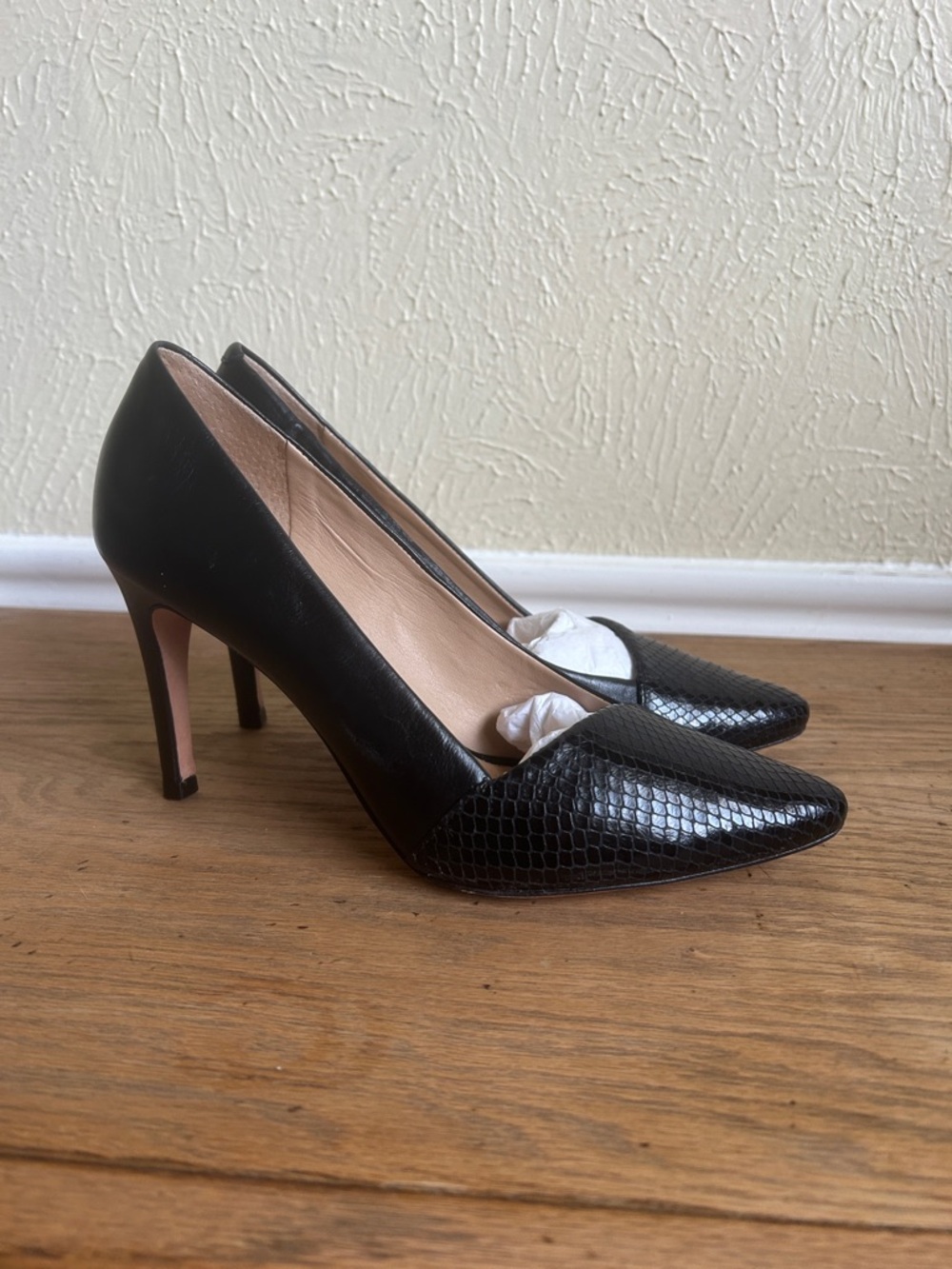 ANTONIO MELANI Black Pointed Snake-Textured Leather Pumps
